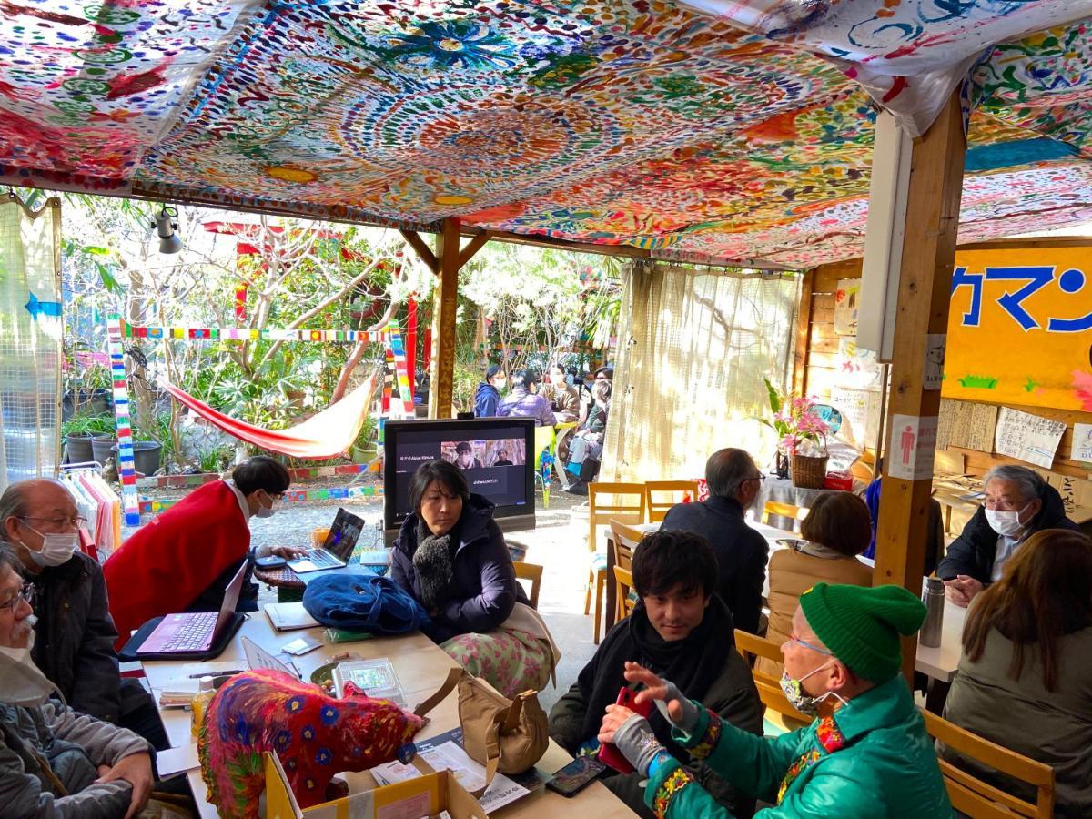 Kamagasaki University Of The Arts Cafe Garden Guest House Aka Cocoroom Osaka Ngoại thất bức ảnh