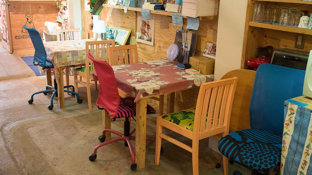 Kamagasaki University Of The Arts Cafe Garden Guest House Aka Cocoroom Osaka Ngoại thất bức ảnh